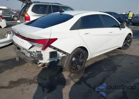 2022 Hyundai Elantra Sel из США, поврежденный, VIN 5NPLM4AG0NH083413